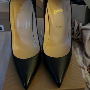Louboutin Follie 100 pump